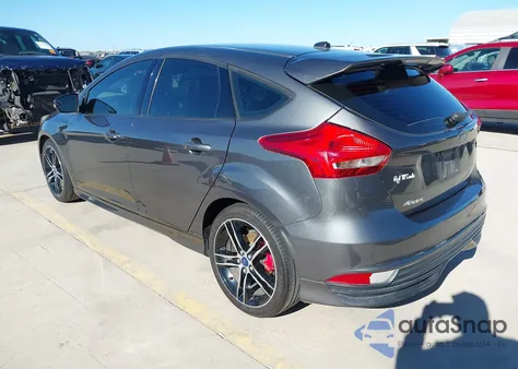 2015 Ford Focus St z USA, uszkodzony, nr VIN 1FADP3L9XFL299633